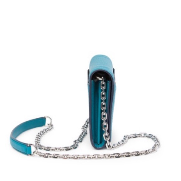 MARC JACOBS “Empire City” Pebbled Leather Wallet Crossbody Bag in Navy Blue - Picture 4 of 6